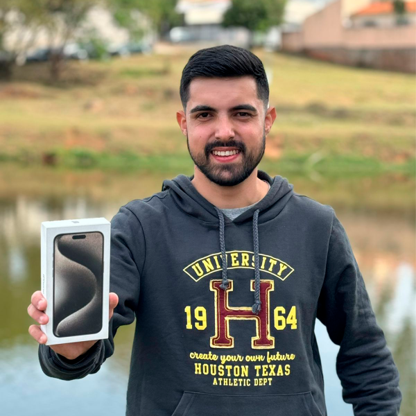 Iphone 15 Pro Max ou R$5.000,00 no Pix!